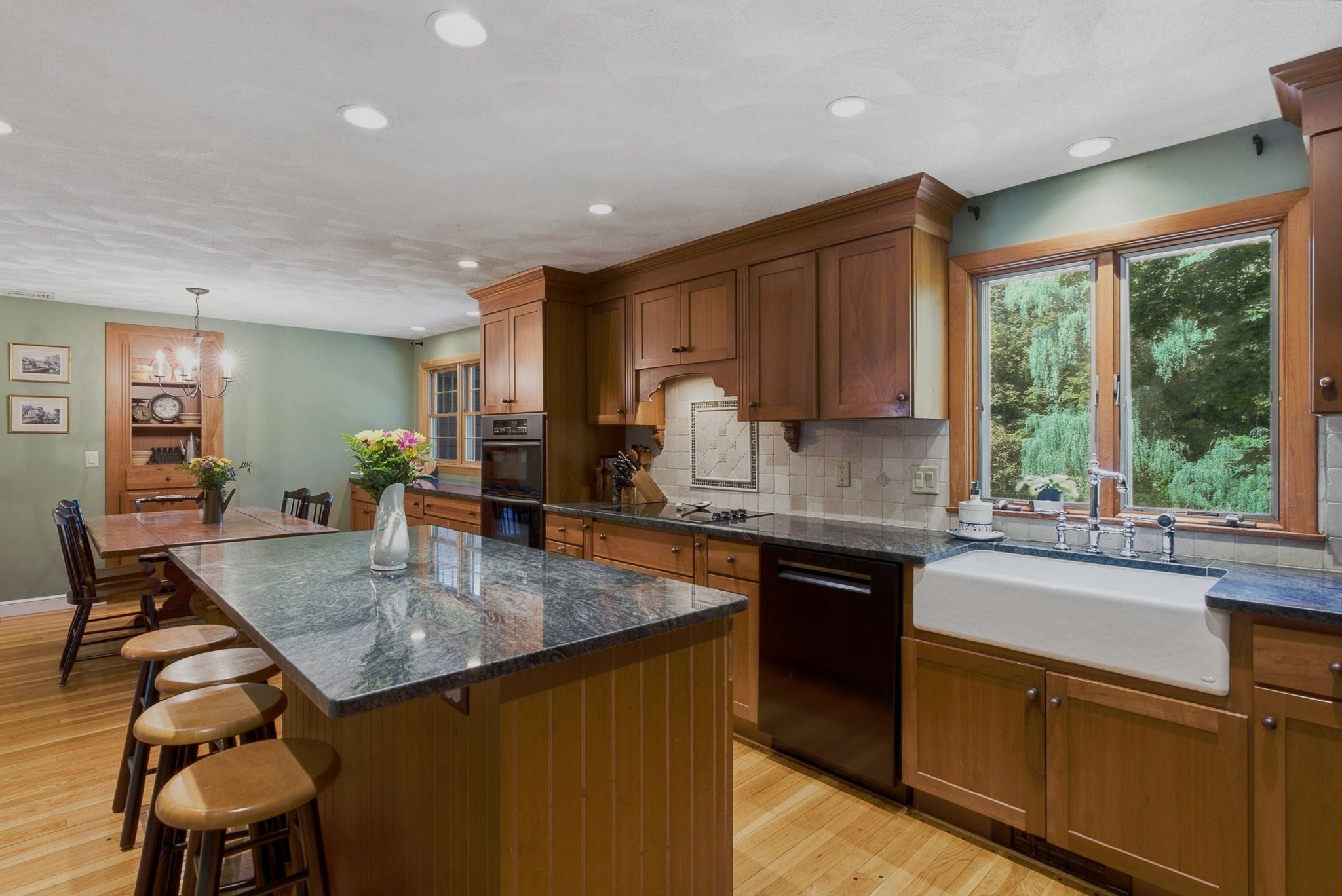 41 Brook Street, Wakefield, MA Photo #19