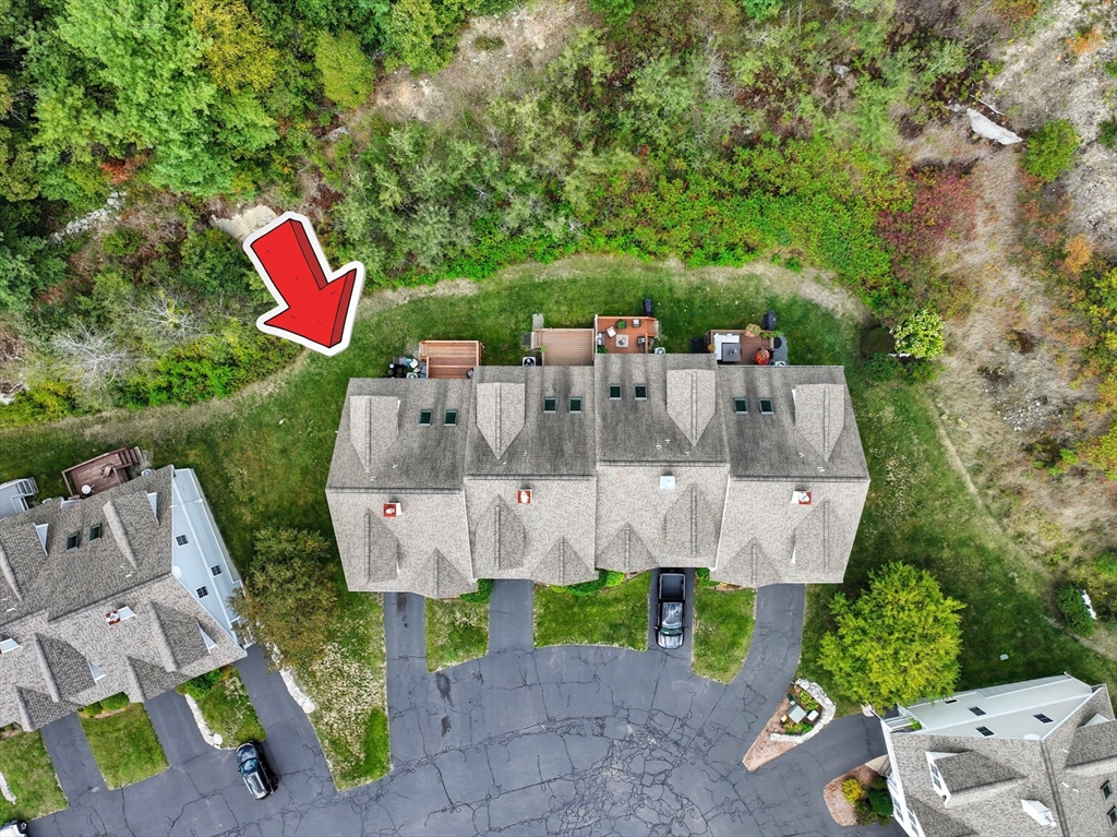 94 Carrington Ln 94
