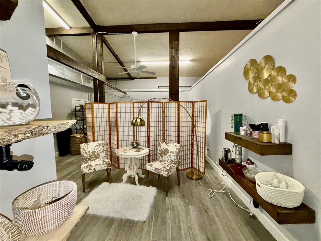 65 Southbridge St 208