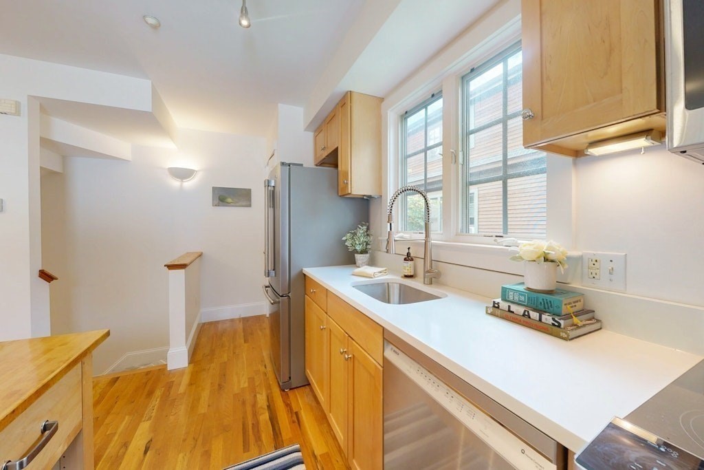 421 Norfolk St. 2C