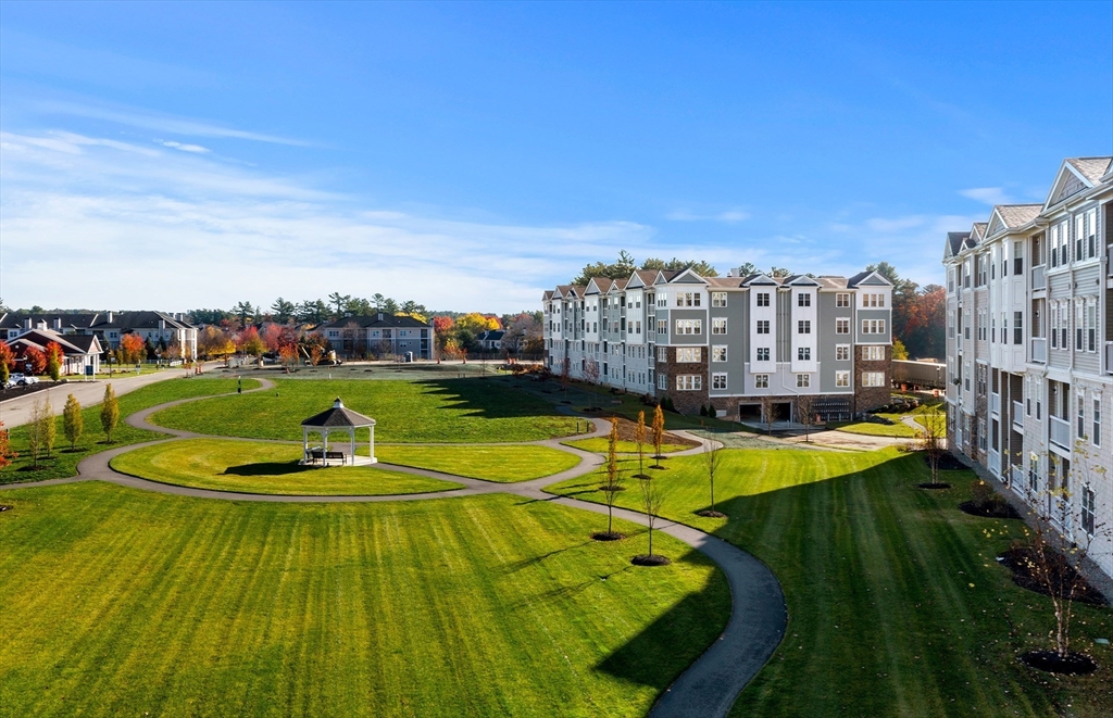 320 Martins Landing 109