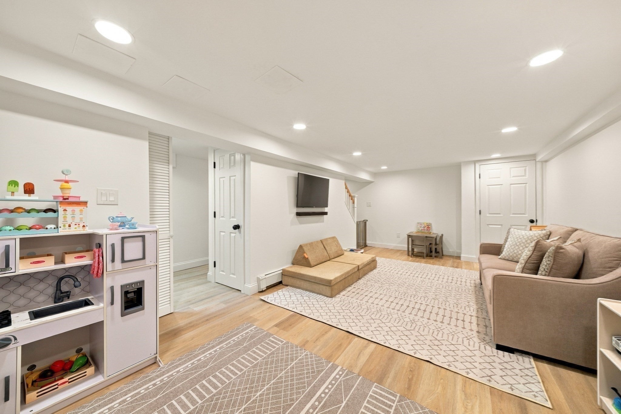 6 Morse Rd, Wayland, MA, 6 Morse Rd, Wayland, MA Photo #19