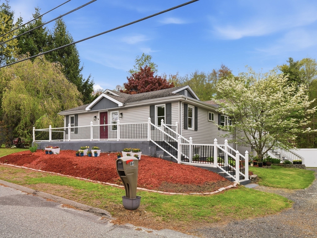 84 City Depot Rd, Charlton, MA Photo #1