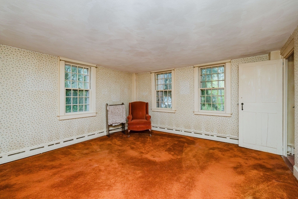 83 North Worcester St, Norton, MA Photo #21