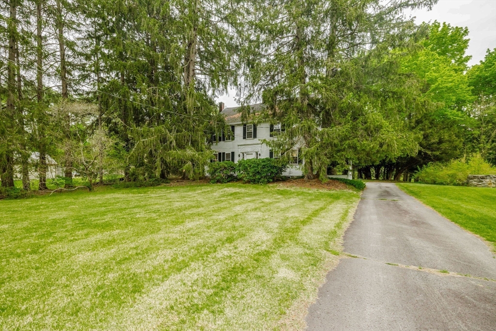 83 North Worcester St