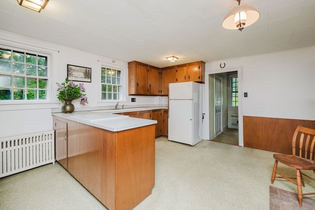 83 North Worcester St, Norton, MA Photo #11