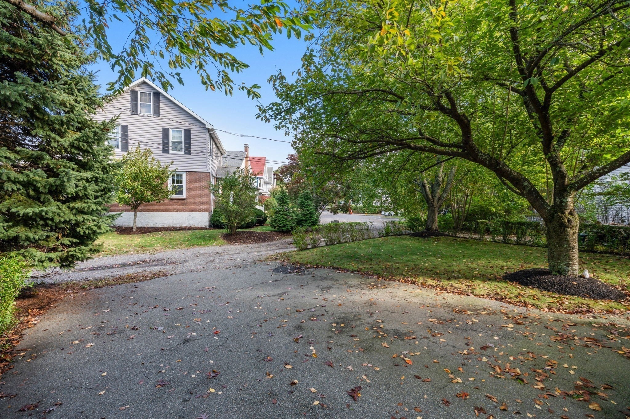 1929 Commonwealth Ave, Newton, MA Photo #29