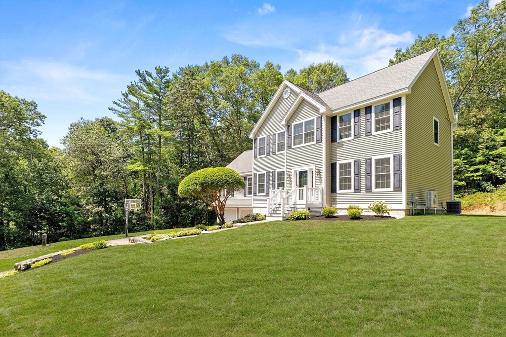 122 Carlisle Rd