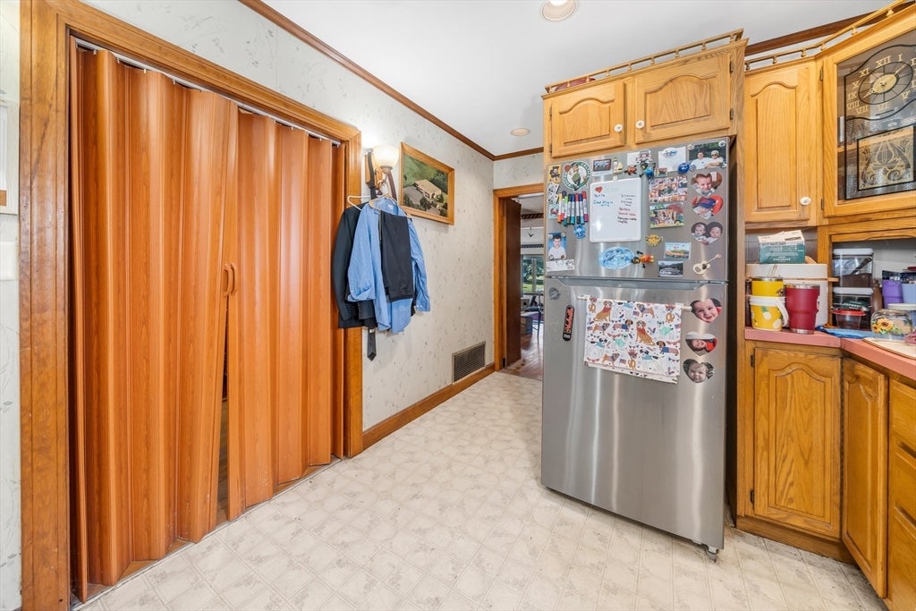 4 Fairview Ave, Amesbury, MA, 4 Fairview Ave, Amesbury, MA Photo #16