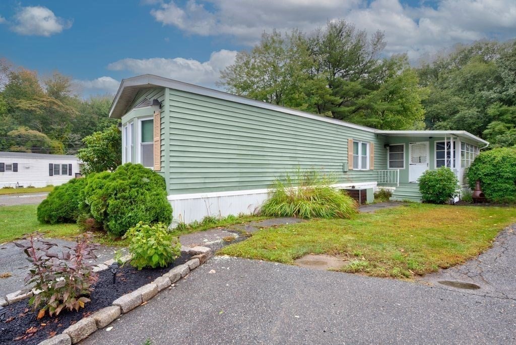 305 Turnpike St=235 5th St 235