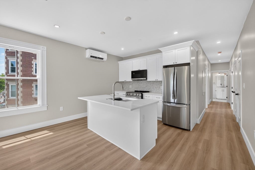 533 Washington Street #3, Boston, MA, 533 Washington Street #3, Boston, MA Photo #1