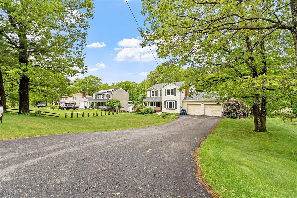 71 Johnny Appleseed Ln
