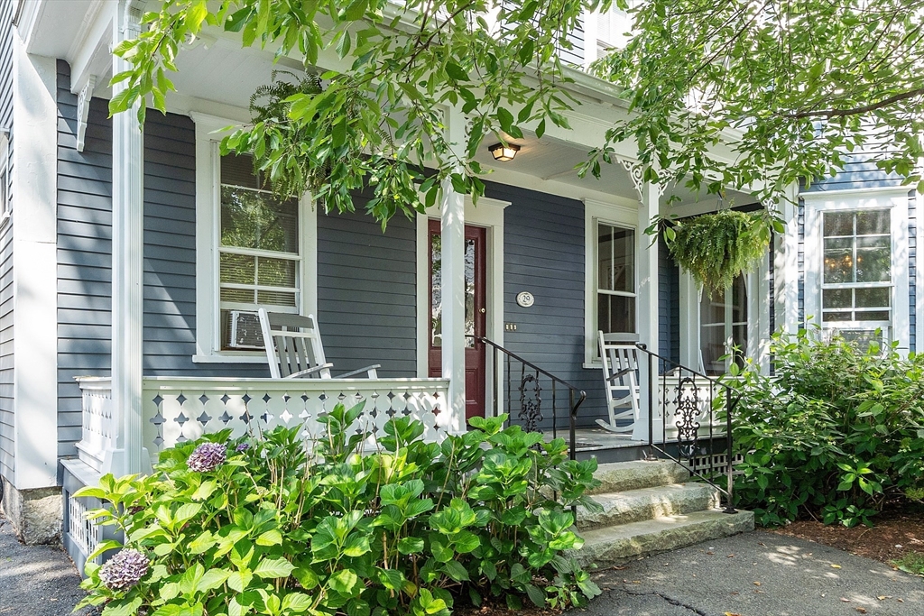29 River Road 3