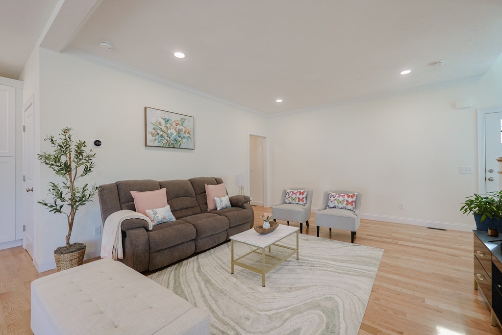 32 Fisherville Terrace 0