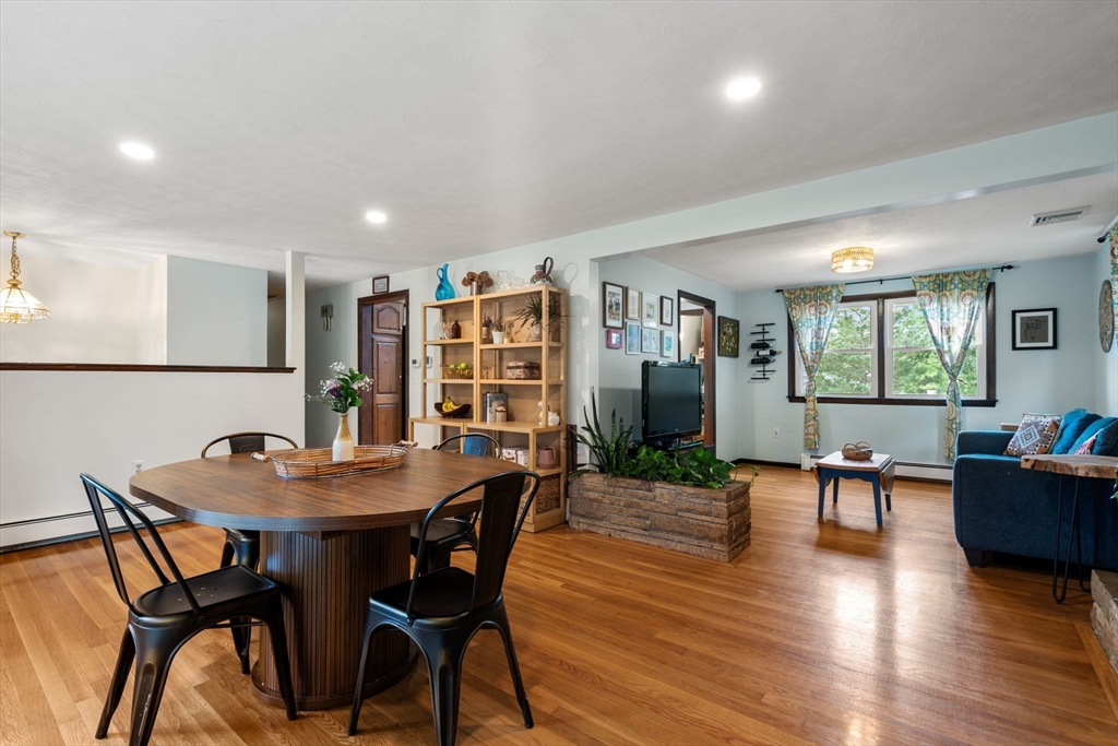 8 Birchwood Rd