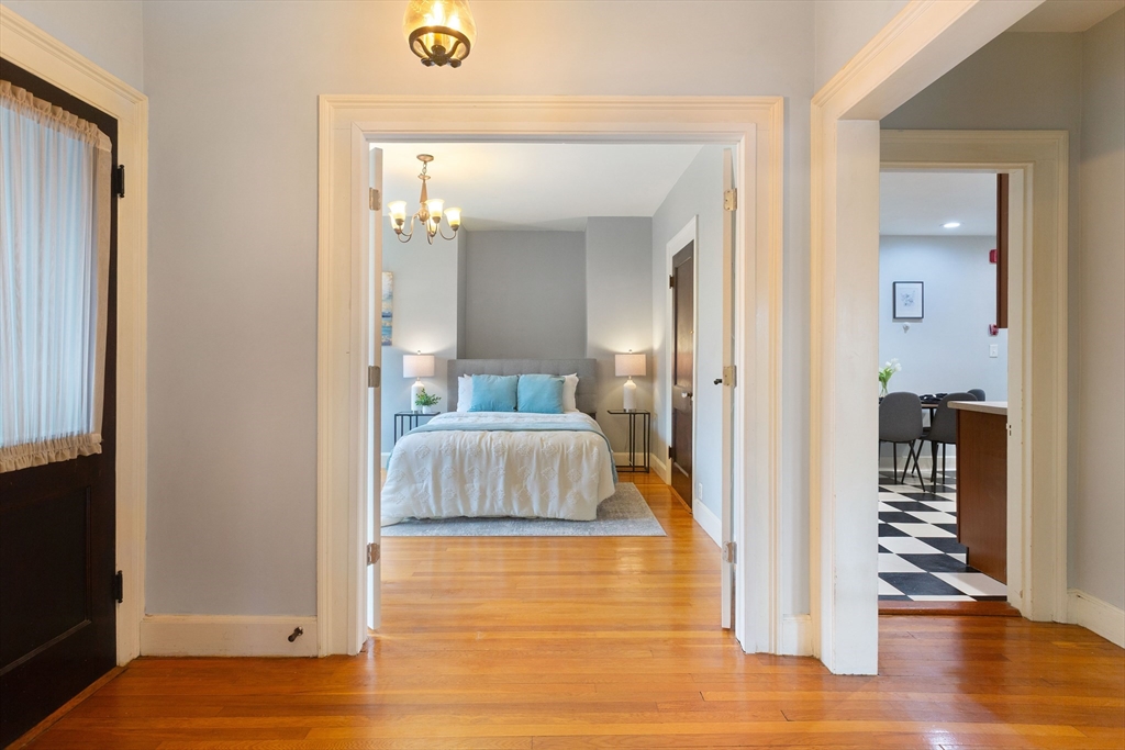 396 E Merrimack St 406