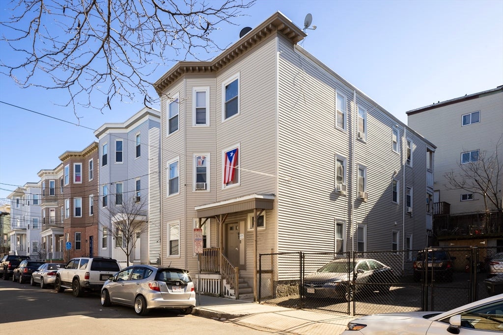 67 Marlboro Street