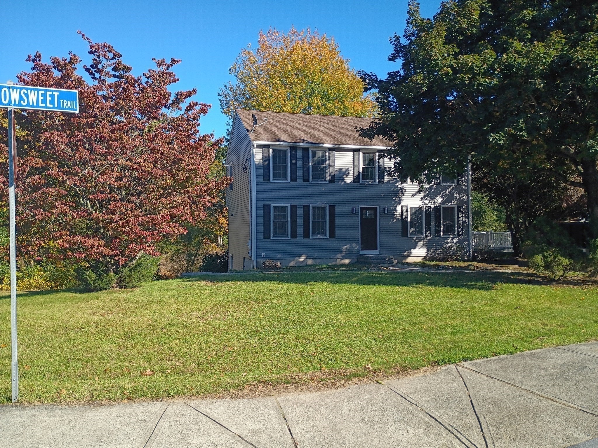 599 Oakhill Ave