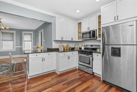 Photo of 8 Taft St #1, Boston, MA 02125 (MLS # 73503791)