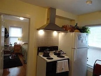 Photo of 25 Andrew St #2, Cambridge, MA
