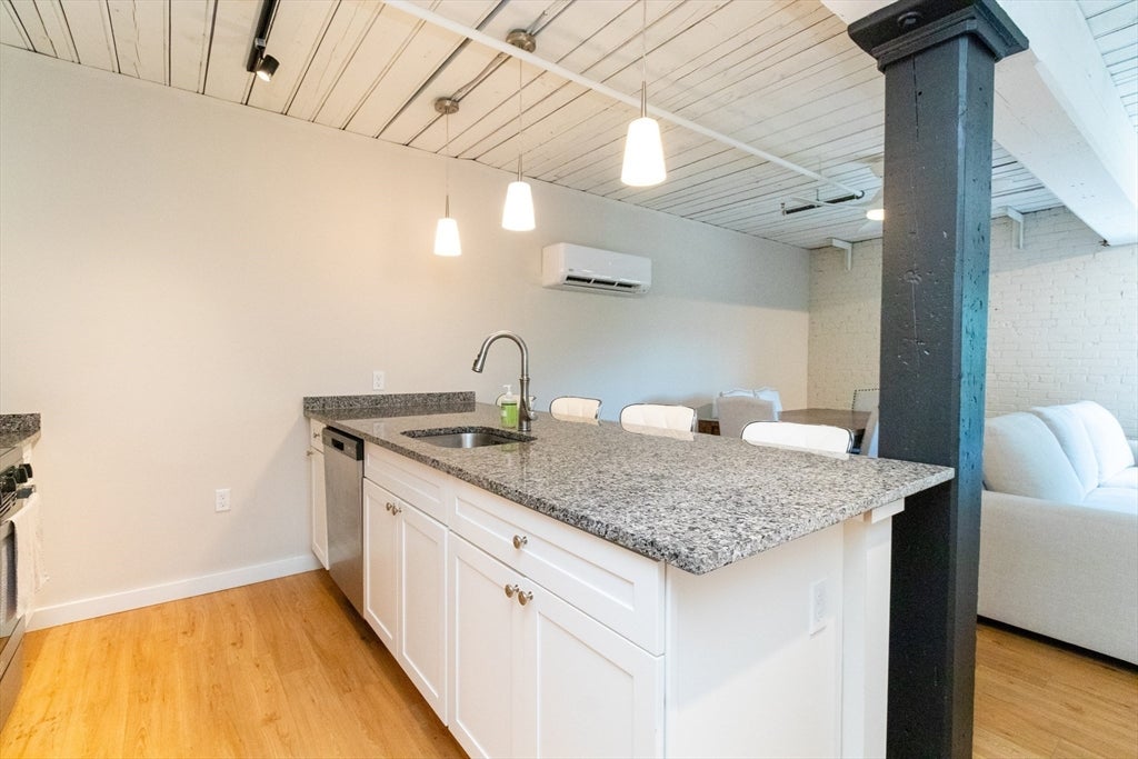 55 Sterling St #205, Clinton, MA, 55 Sterling St #205, Clinton, MA Photo #19