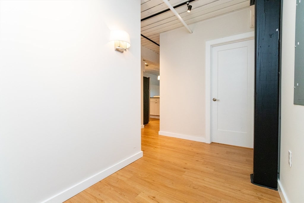 55 Sterling St #205, Clinton, MA, 55 Sterling St #205, Clinton, MA Photo #23