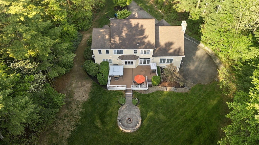220 Berry St