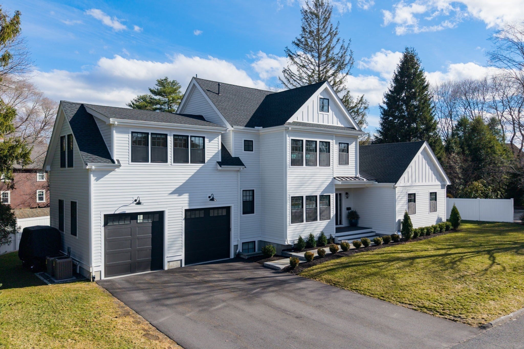 265 Weston Rd, Wellesley MA 02482