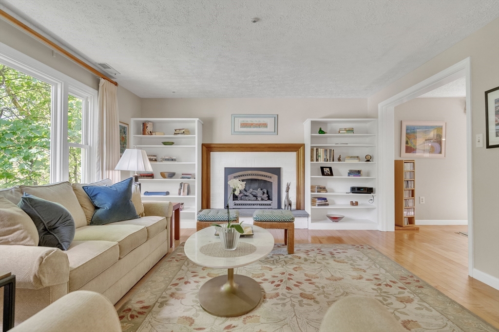 7 Jean Road