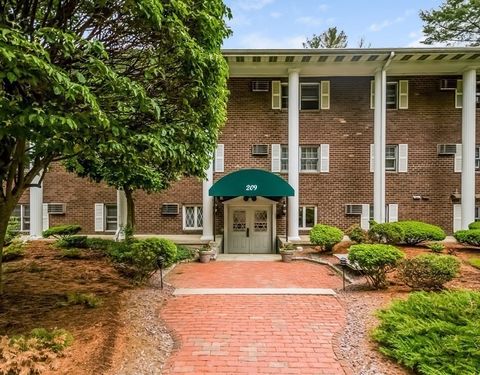 Photo of 209 Great Road #A-4, Acton, MA 01720 (MLS # 73486826)