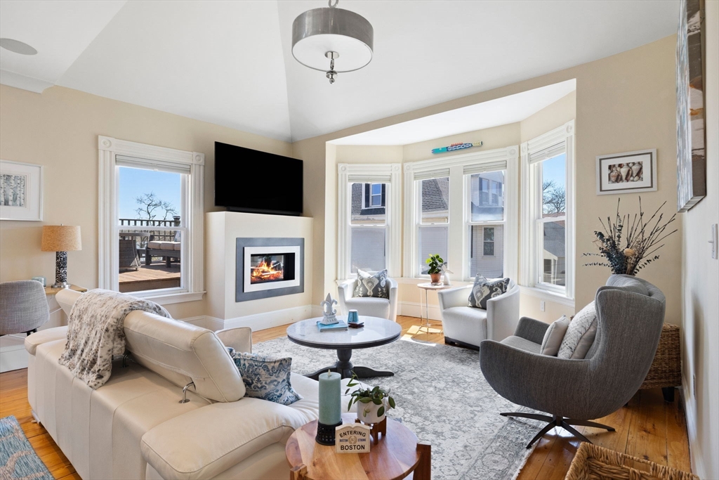 201 Savin Hill Ave 2