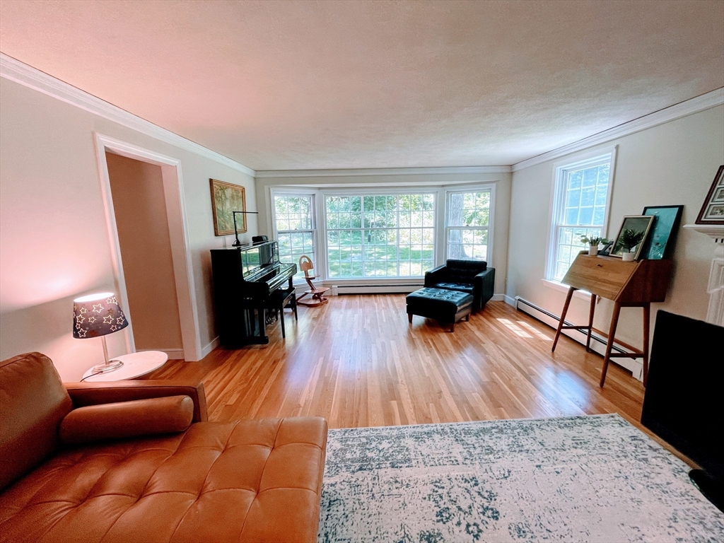16 Page Farm Rd