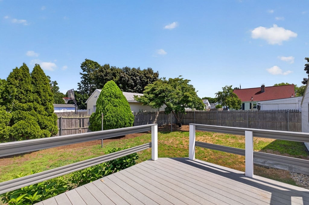 122 Dewey Ave, Pawtucket, RI, 122 Dewey Ave, Pawtucket, RI Photo #3