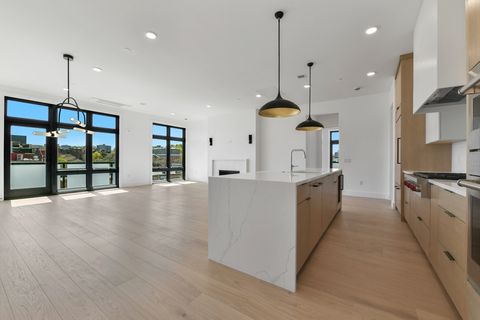 14 Green Street Unit PHB, Brookline, MA 02446 - #: 73347806