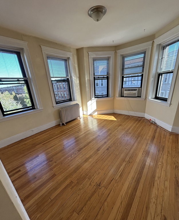 Click for 39 Glenville Ave #15, Boston, MA slideshow