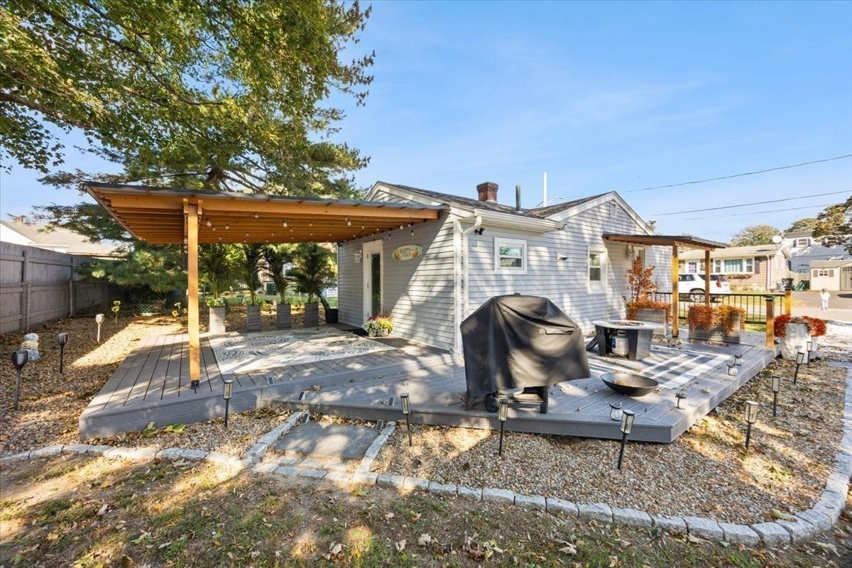 37 Sidney Ave