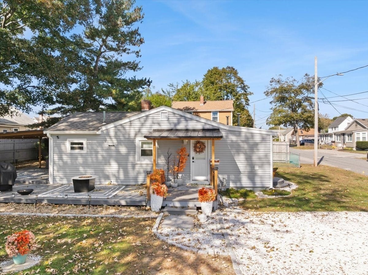 37 Sidney Ave