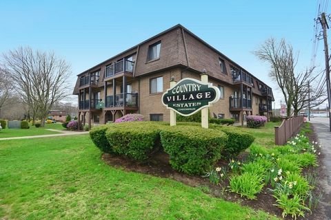 816 County St 1-12 Taunton MA 02780