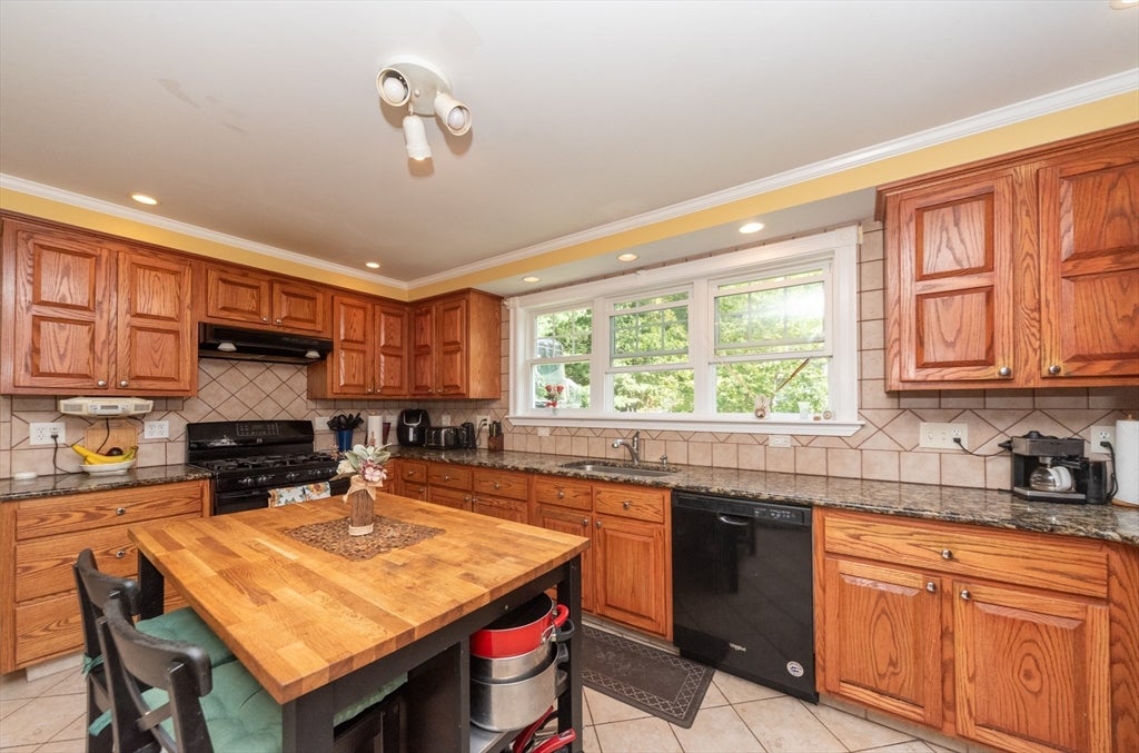 30 Phillips Ave, Stoughton, MA, 30 Phillips Ave, Stoughton, MA Photo #18