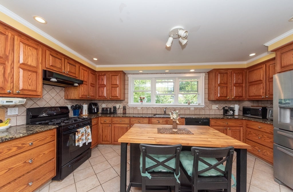 30 Phillips Ave, Stoughton, MA, 30 Phillips Ave, Stoughton, MA Photo #20