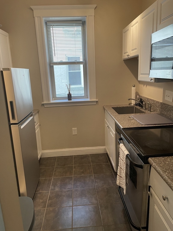 1677 Commonwealth Ave #8, Boston, MA Photo #8
