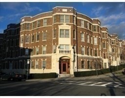 1677 Commonwealth Ave #8, Boston, MA Photo #16