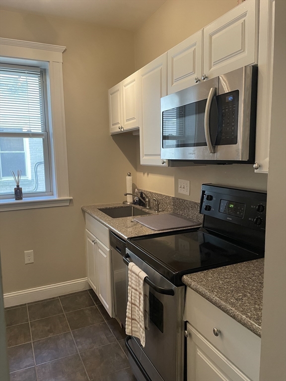 1677 Commonwealth Ave #8, Boston, MA Photo #5