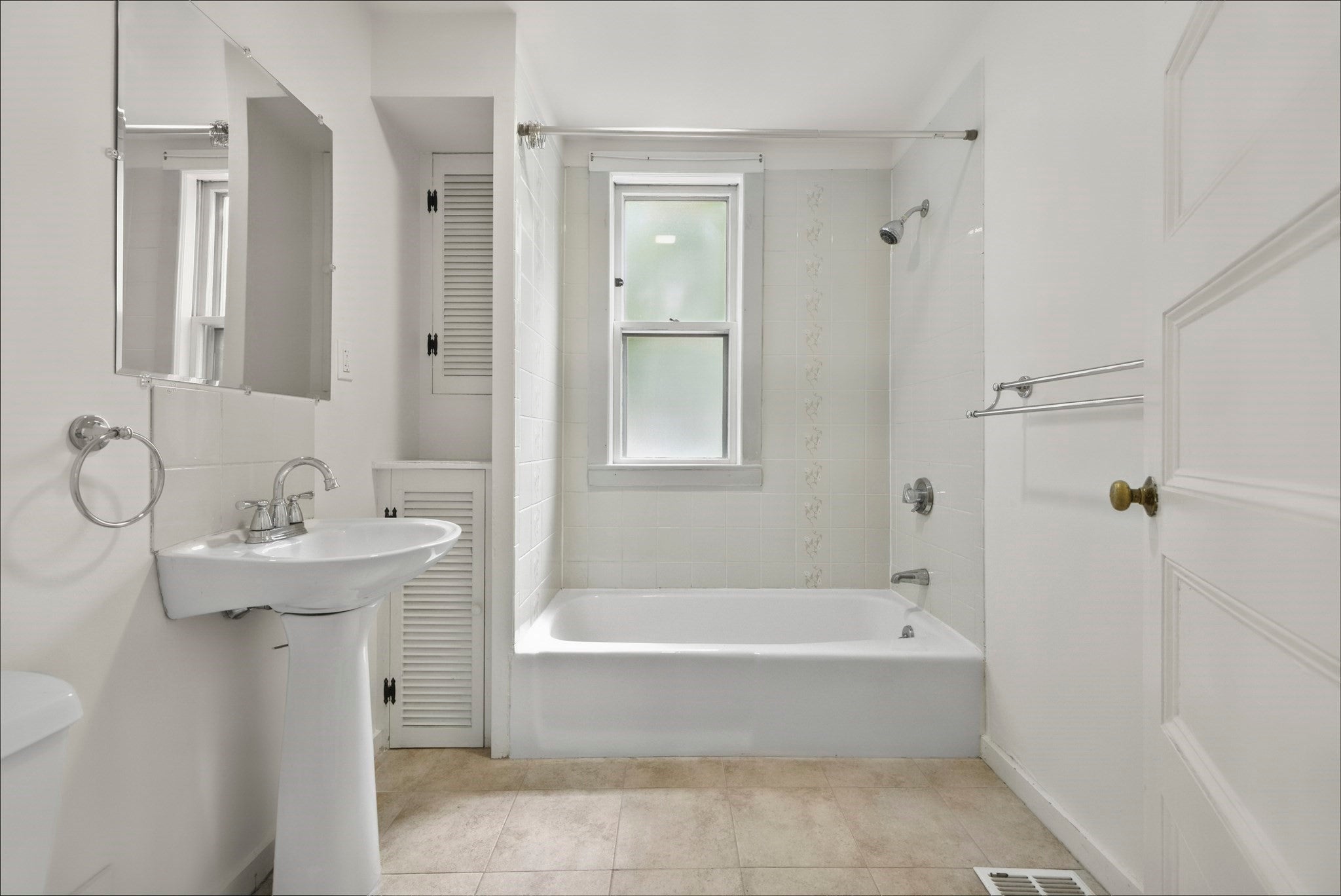 81 Avon ST #1, Somerville, MA Photo #15