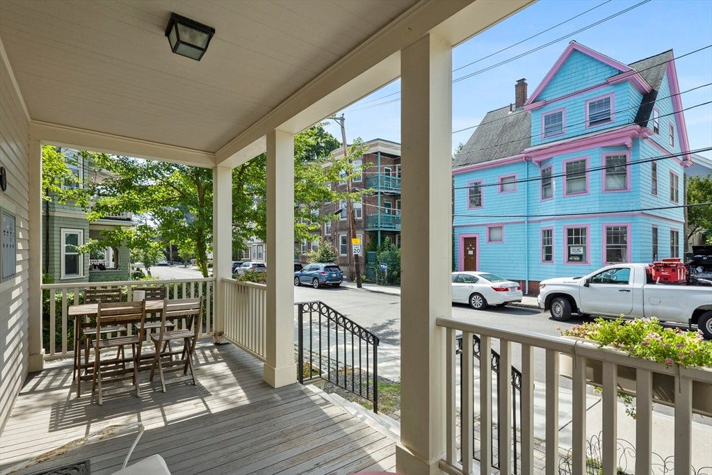 81 Avon ST #1, Somerville, MA Photo #19