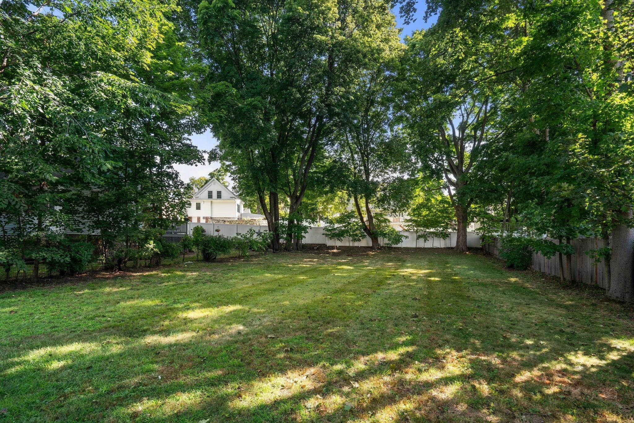 26 Elliott St, Reading, MA Photo #20