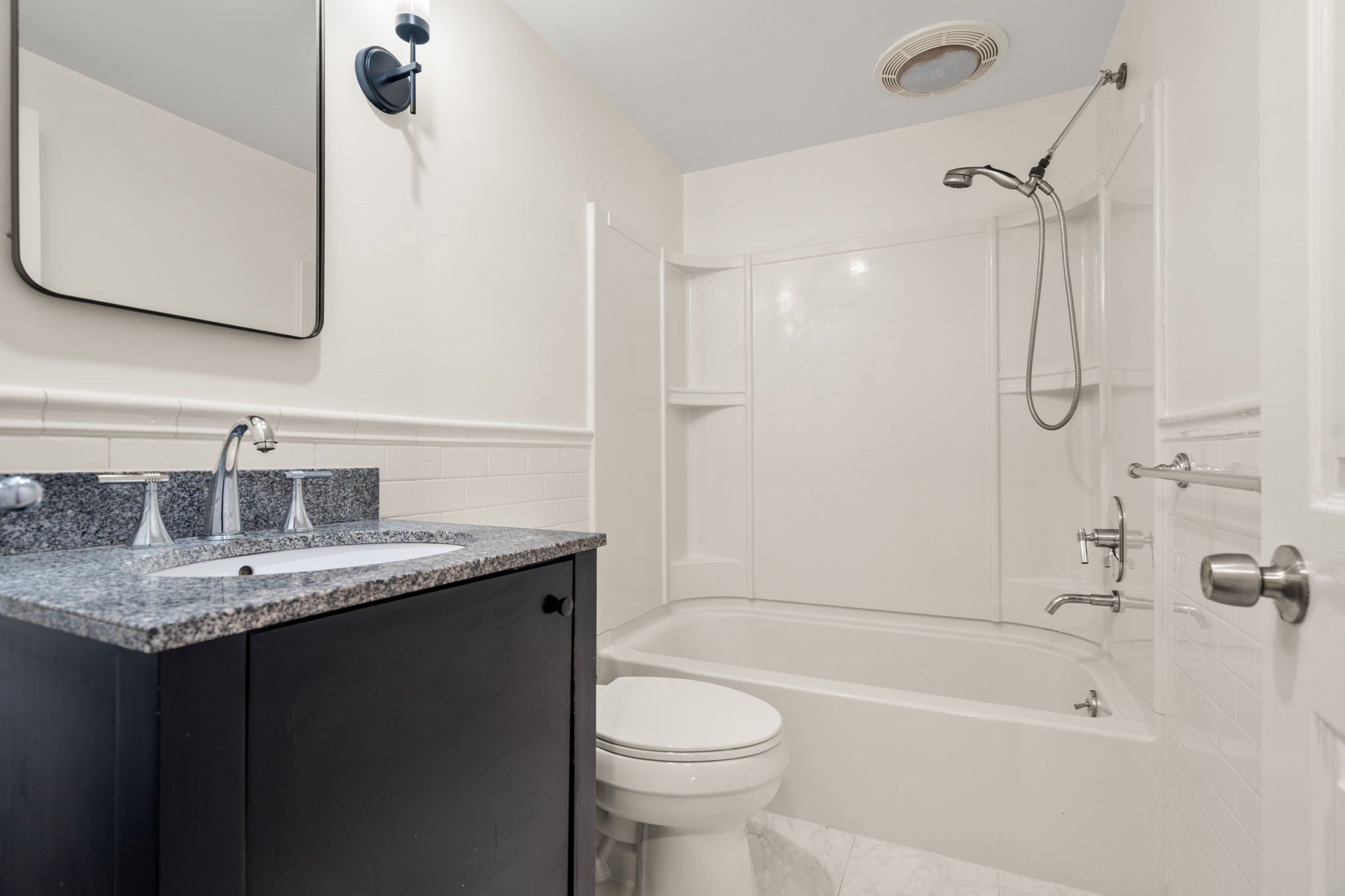 26 Elliott St, Reading, MA Photo #11