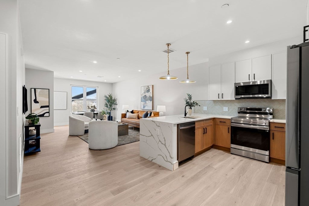 27 Guild Street #107, Boston, MA, 27 Guild Street #107, Boston, MA Photo #6