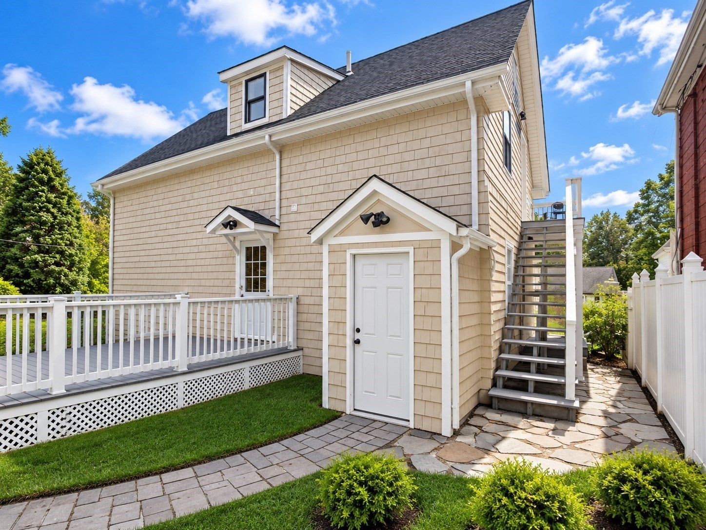 40 Pine Ave, Brockton, MA Photo #26