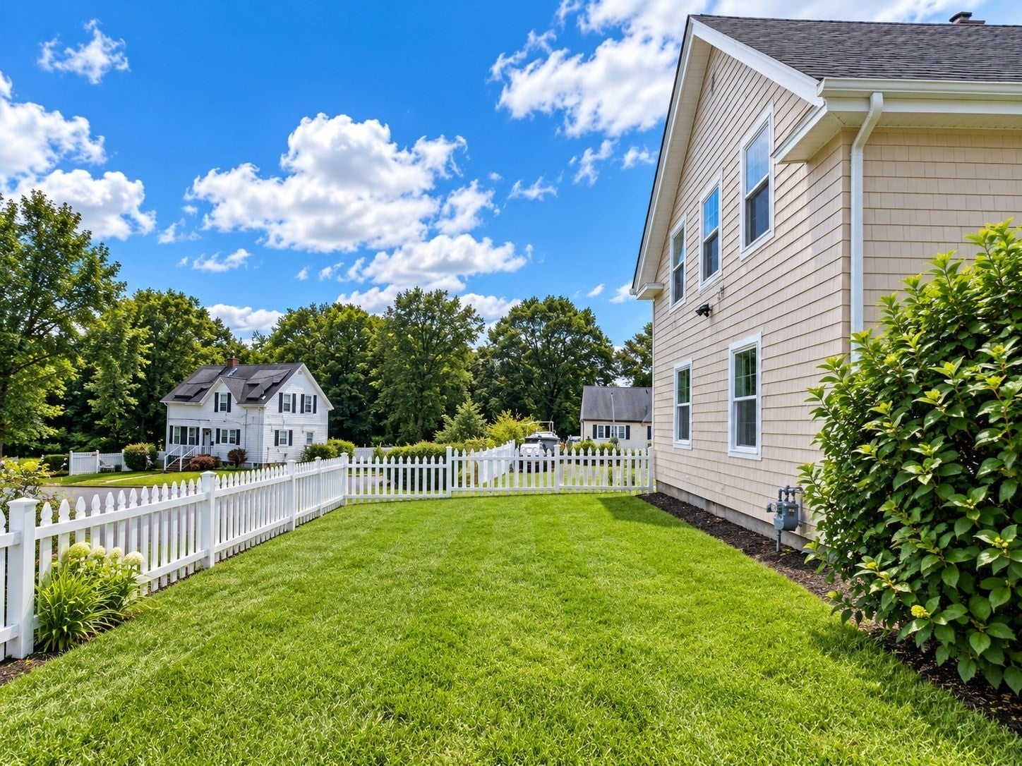 40 Pine Ave, Brockton, MA Photo #2